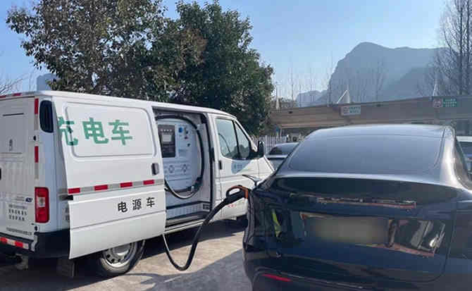 柳江区汽车搭电