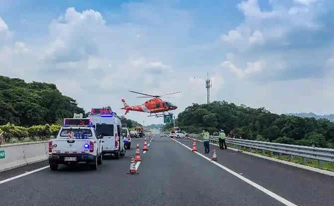 柳江区高速公路汽车救援案例